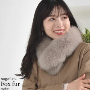 SAGA 狐狸毛圍巾帶夾子